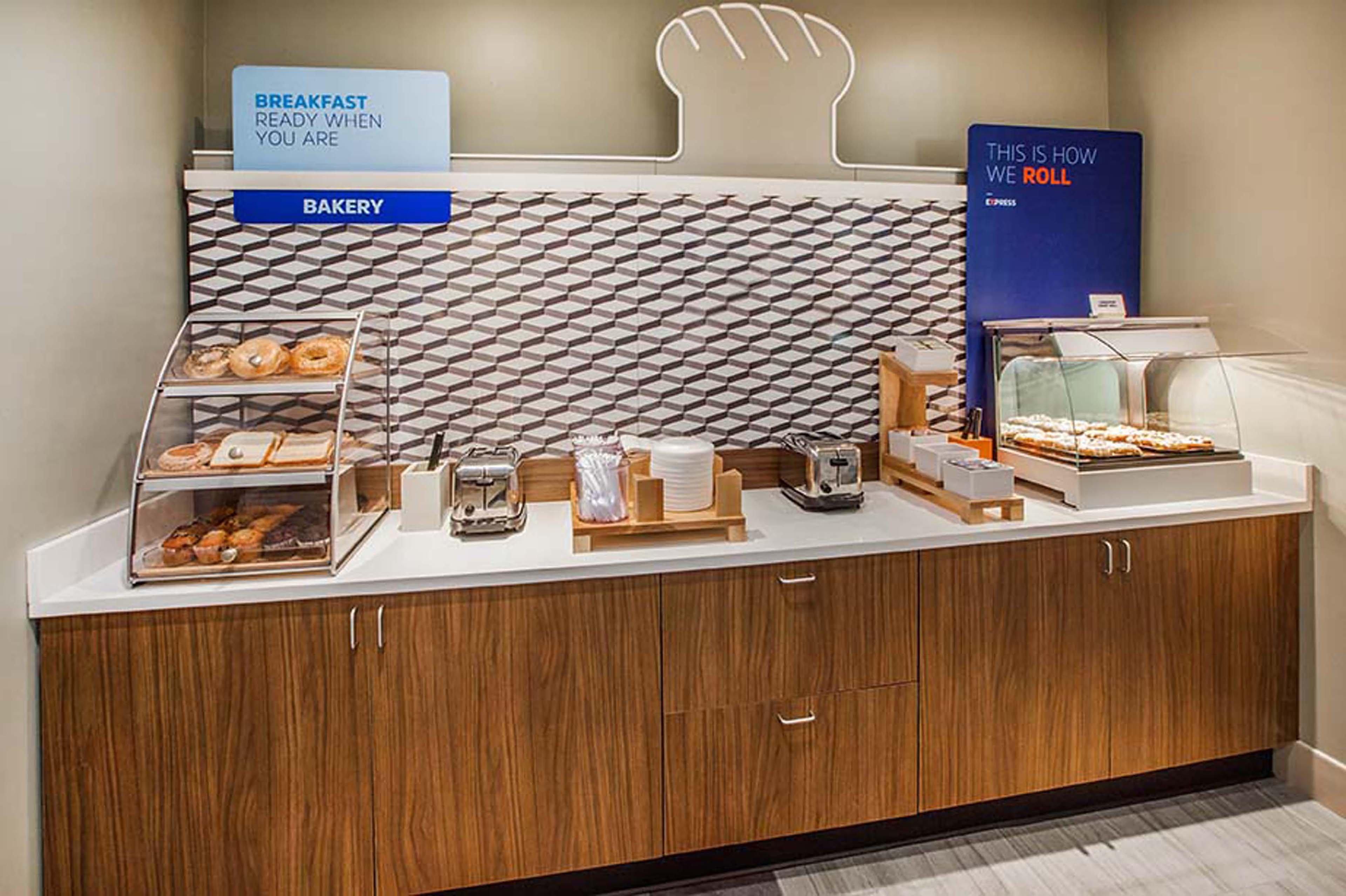 Holiday Inn Express Hotel & Suites Cedar City By Ihg Εξωτερικό φωτογραφία