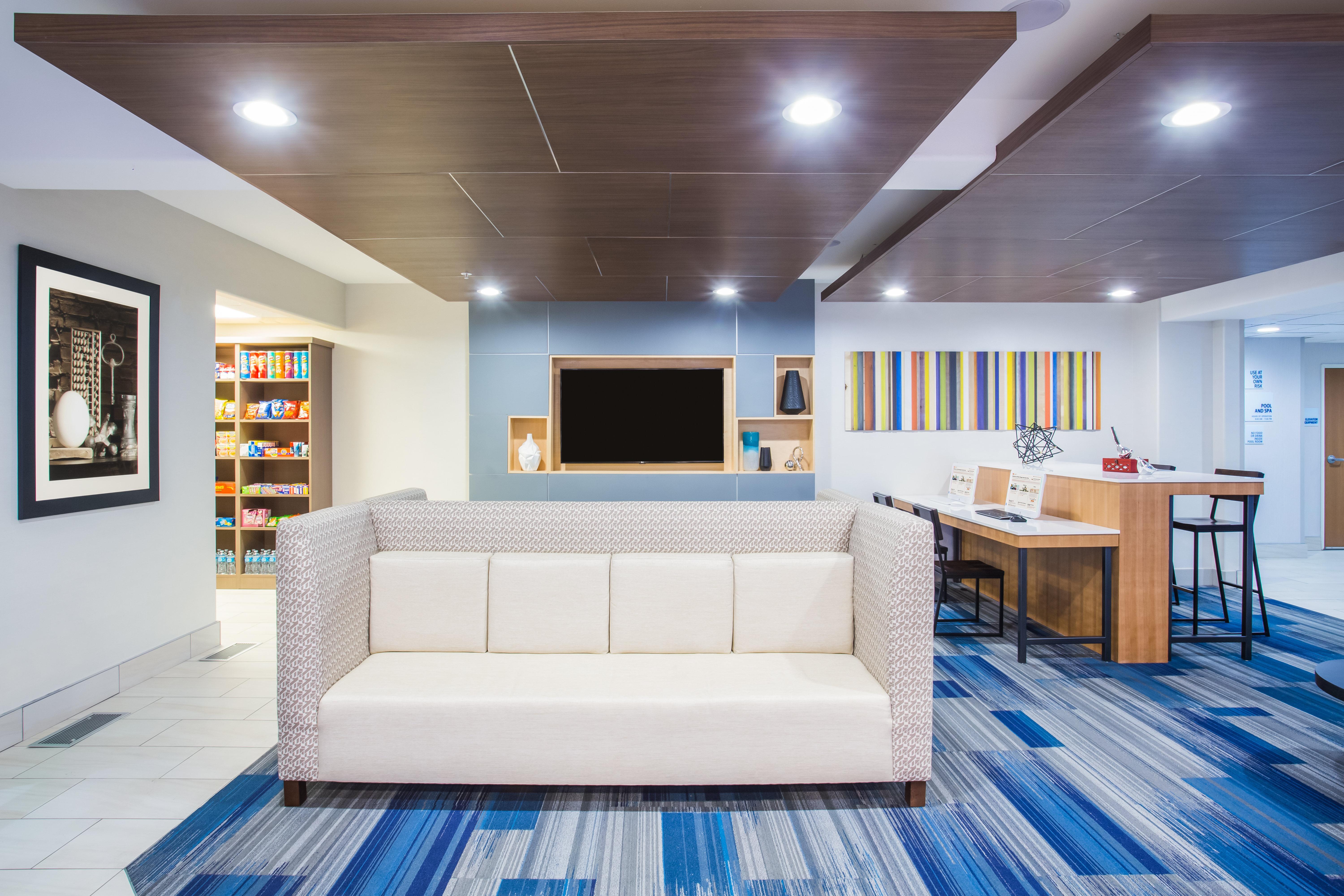 Holiday Inn Express Hotel & Suites Cedar City By Ihg Εξωτερικό φωτογραφία
